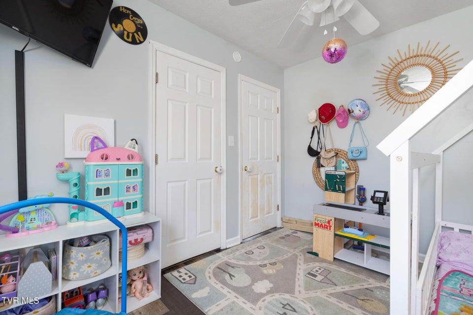 Photo #18: 205 Kimberly Drive