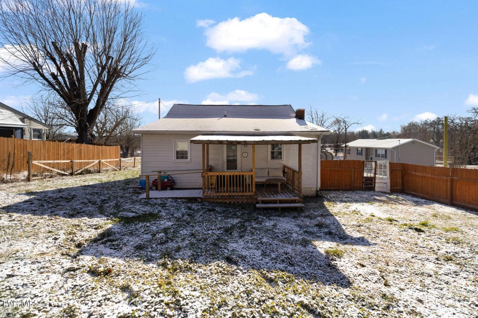 Photo #23: 205 Kimberly Drive