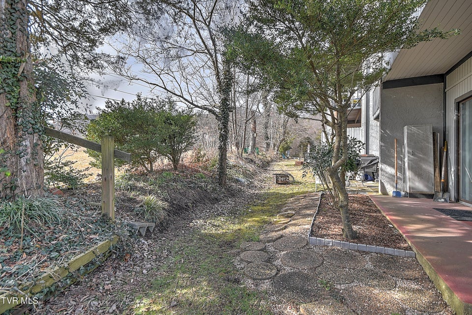 Photo #5: 2420 Volunteer Parkway