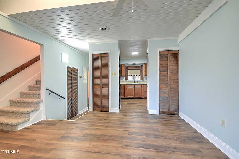 Photo #8: 2420 Volunteer Parkway