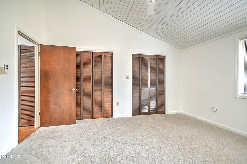 Photo #20: 2420 Volunteer Parkway