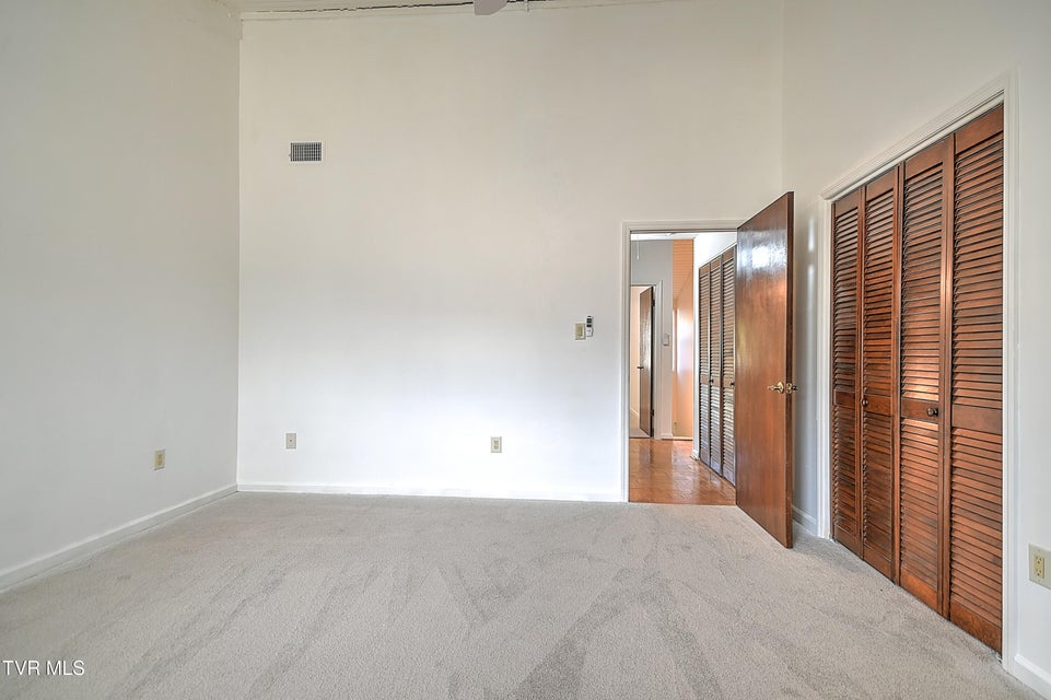 Photo #22: 2420 Volunteer Parkway