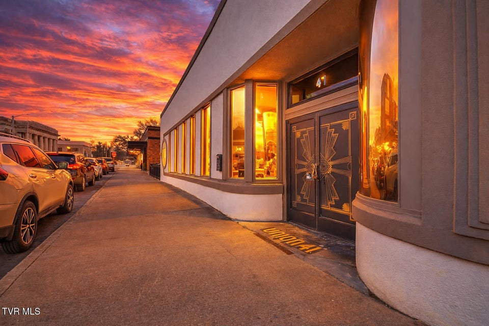 Photo #3: 171 Piedmont Avenue