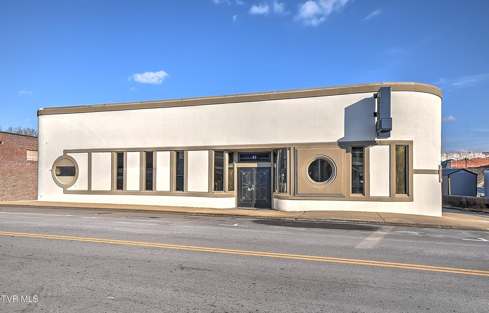 Photo #10: 171 Piedmont Avenue