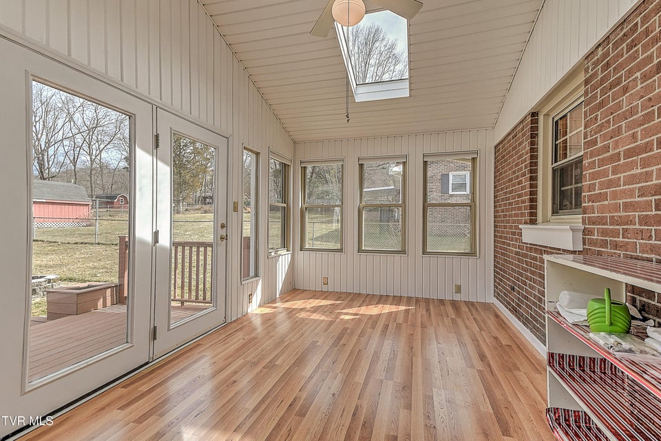 Photo #15: 110 Quillen Drive