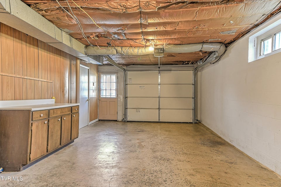 Photo #28: 110 Quillen Drive