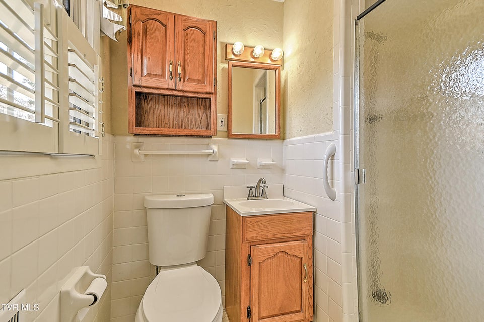 Photo #25: 110 Quillen Drive