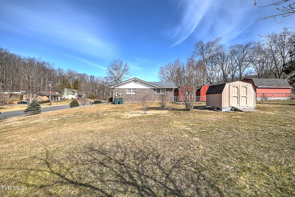 Photo #33: 110 Quillen Drive