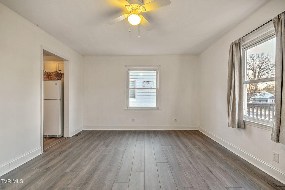 Photo #3: 1332 Garden Drive