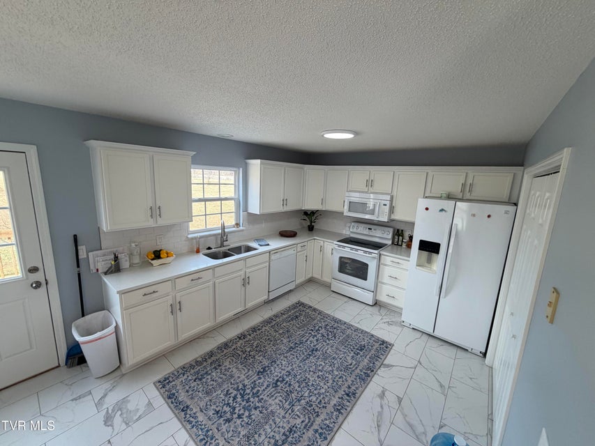 Photo #16: 127 Cloverdale Lane