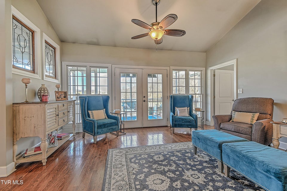 Photo #33: 1112 Wiembley Drive