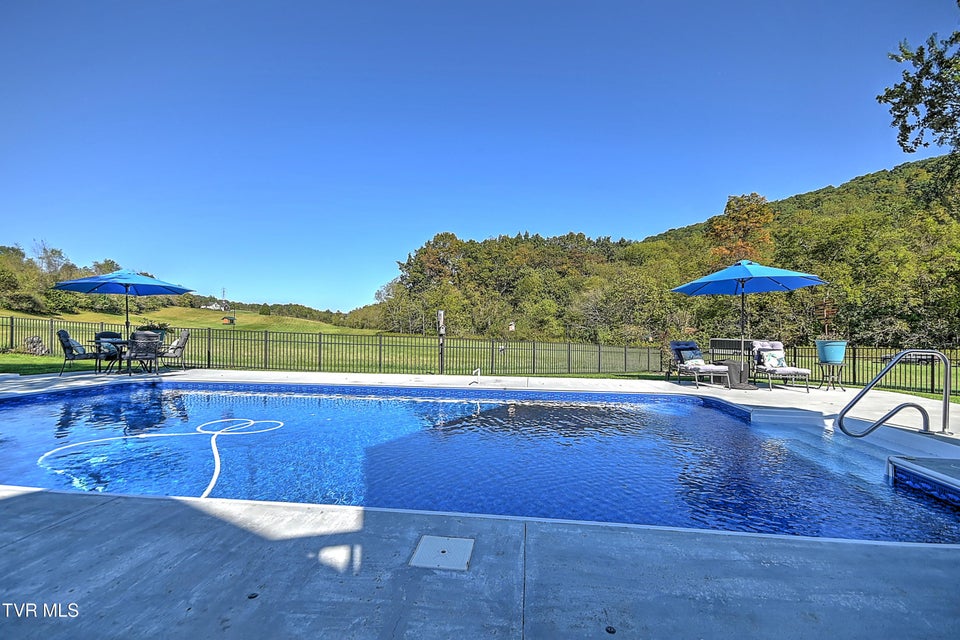 Photo #60: 1112 Wiembley Drive