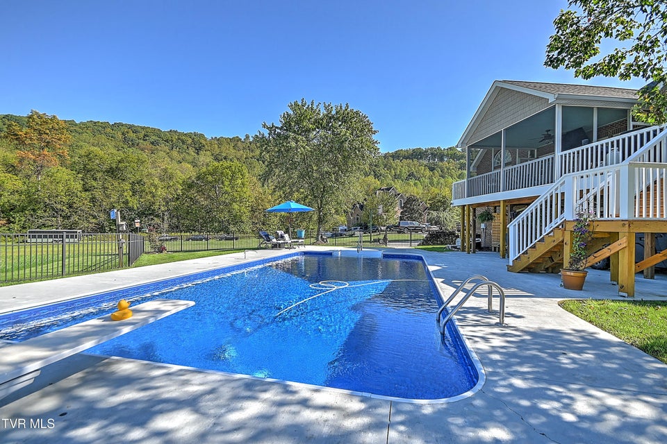 Photo #61: 1112 Wiembley Drive