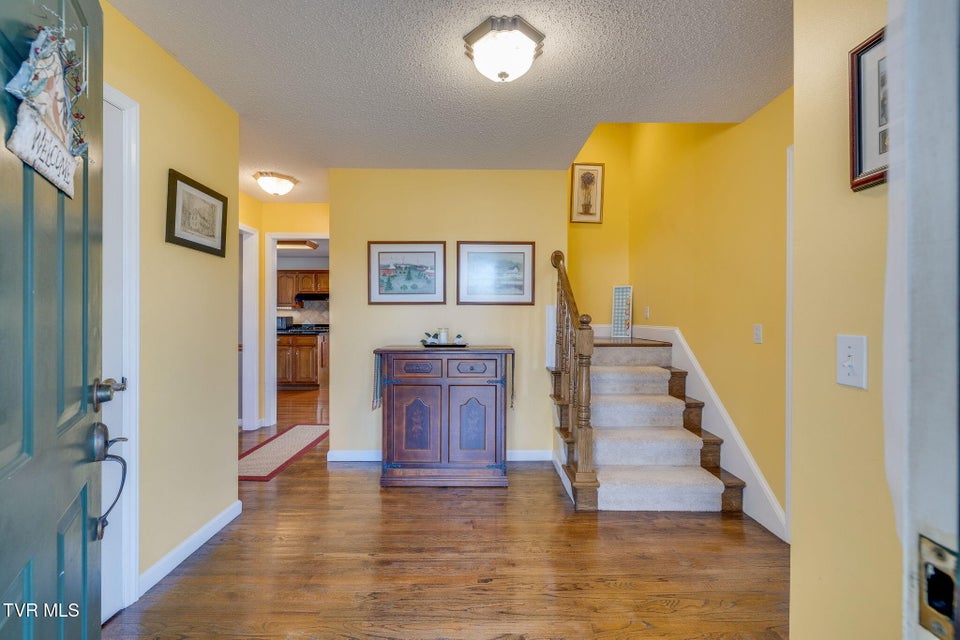 Photo #7: 701 Dewberry Circle