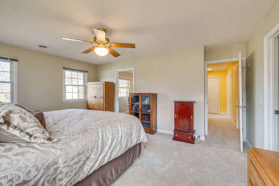 Photo #23: 701 Dewberry Circle