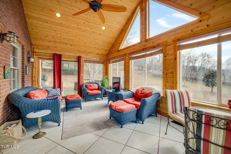 Photo #20: 701 Dewberry Circle