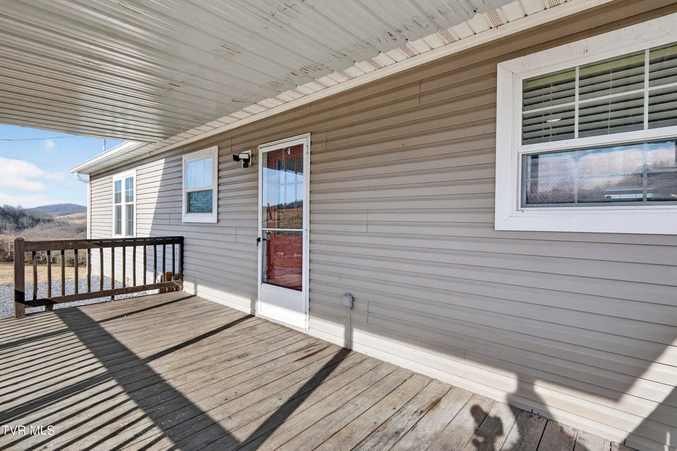 Photo #39: 32383 Raccoon Trail