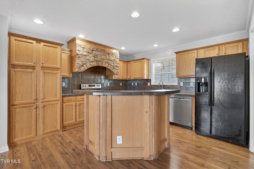 Photo #15: 32383 Raccoon Trail