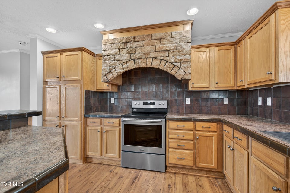 Photo #16: 32383 Raccoon Trail