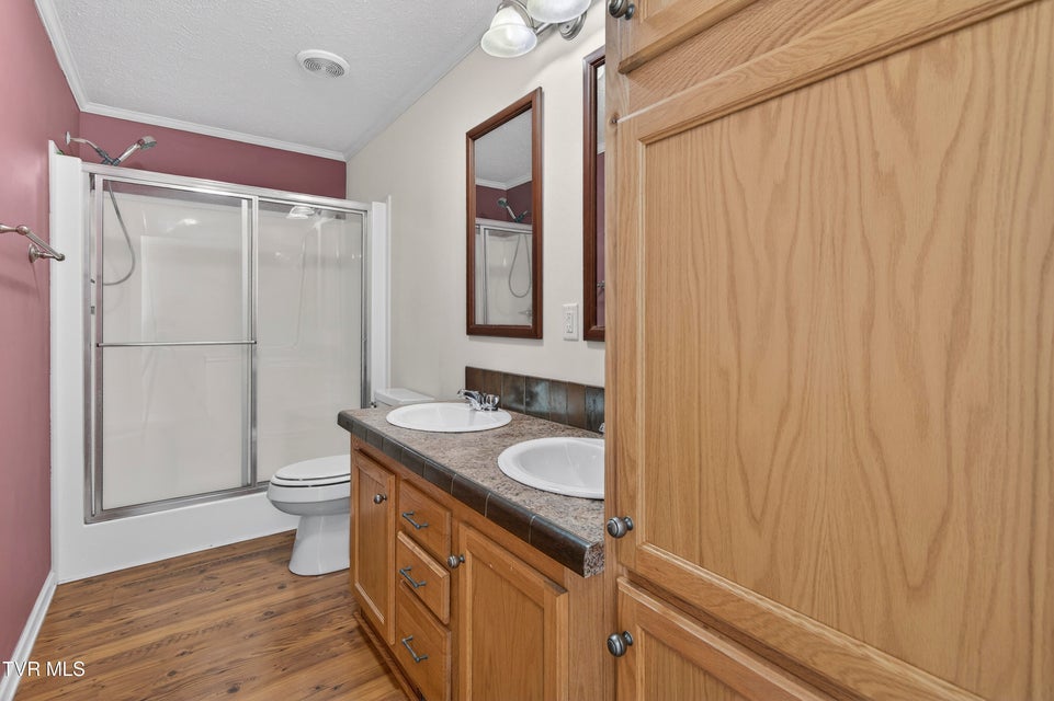 Photo #34: 32383 Raccoon Trail