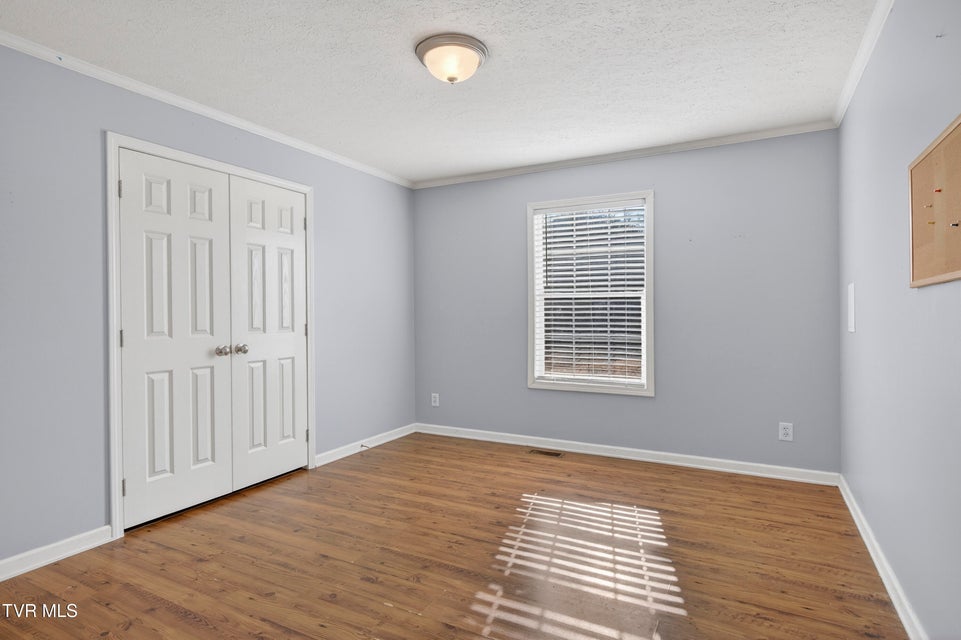 Photo #31: 32383 Raccoon Trail