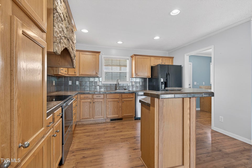 Photo #19: 32383 Raccoon Trail