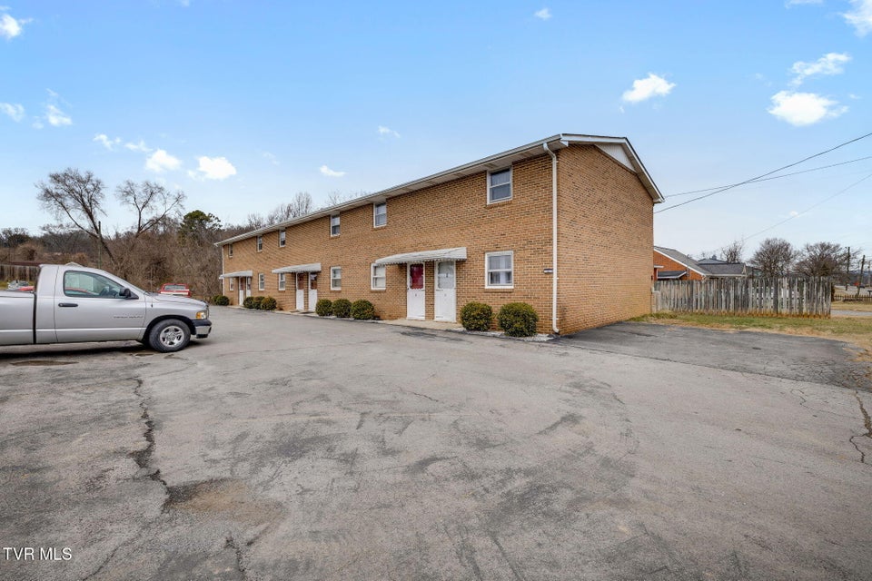 Photo #5: 2008 Bloomingdale Road