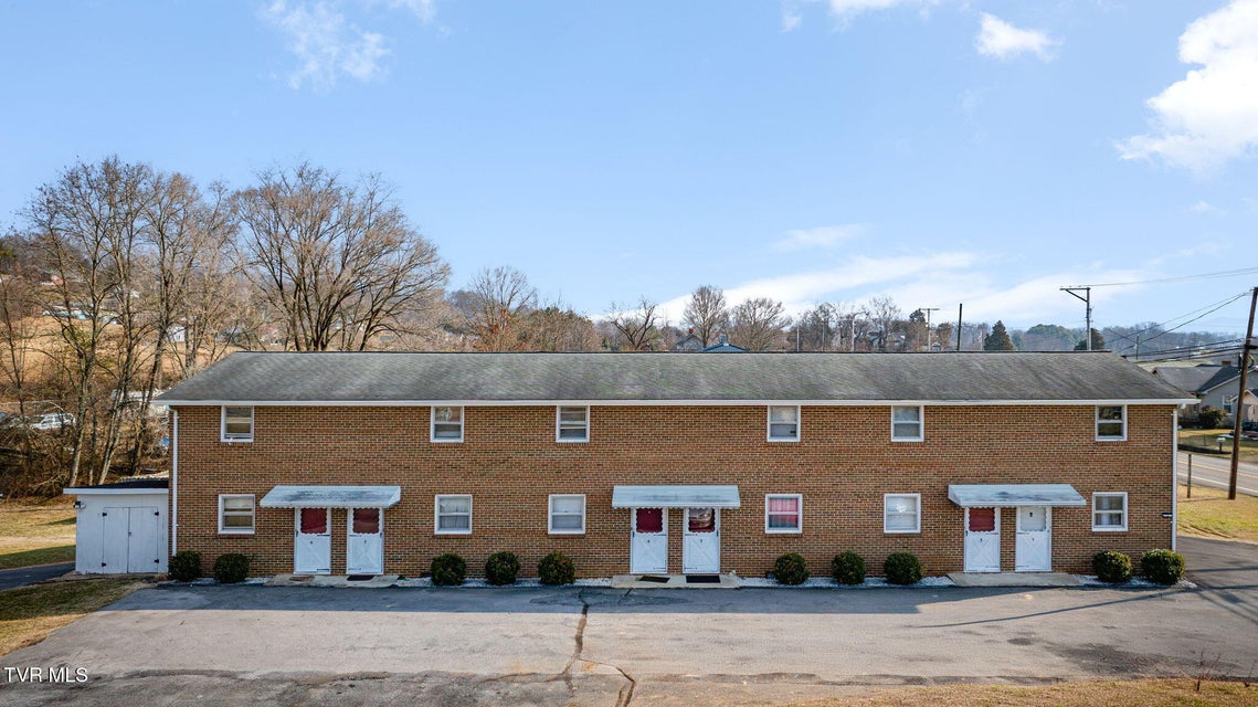 Photo #12: 2008 Bloomingdale Road