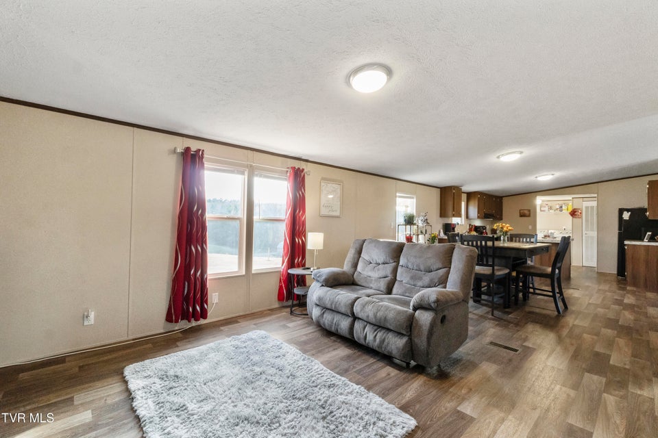 Photo #14: 3620 Sunnydale Road