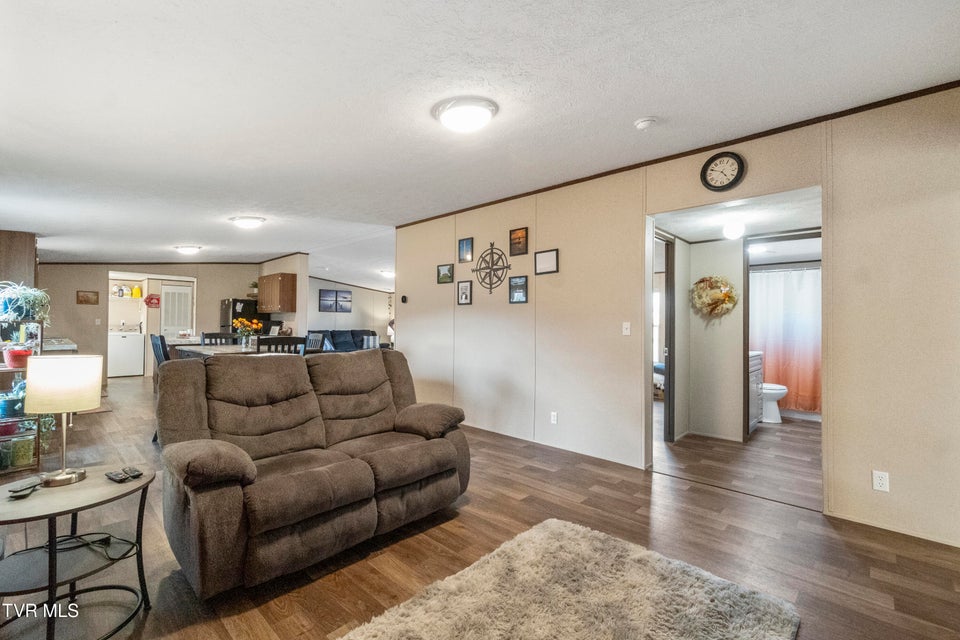 Photo #15: 3620 Sunnydale Road