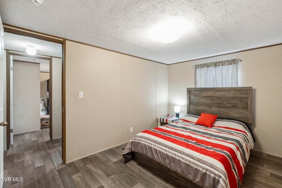 Photo #25: 3620 Sunnydale Road