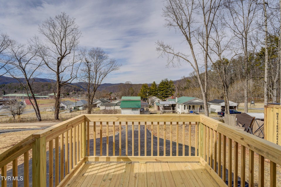 Photo #2: 200 Florida Avenue