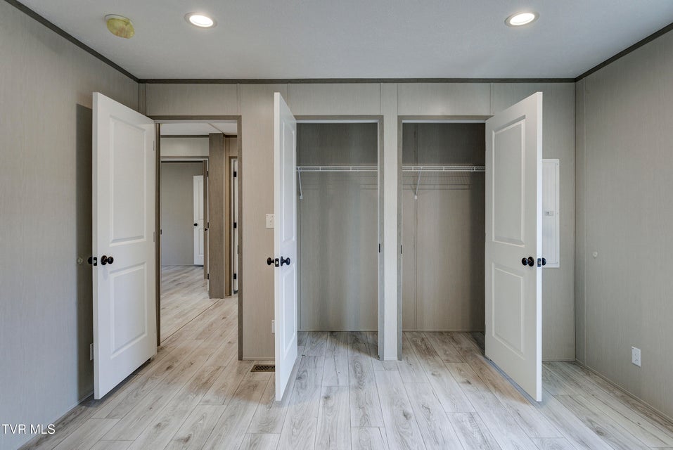 Photo #25: 202 Florida Avenue