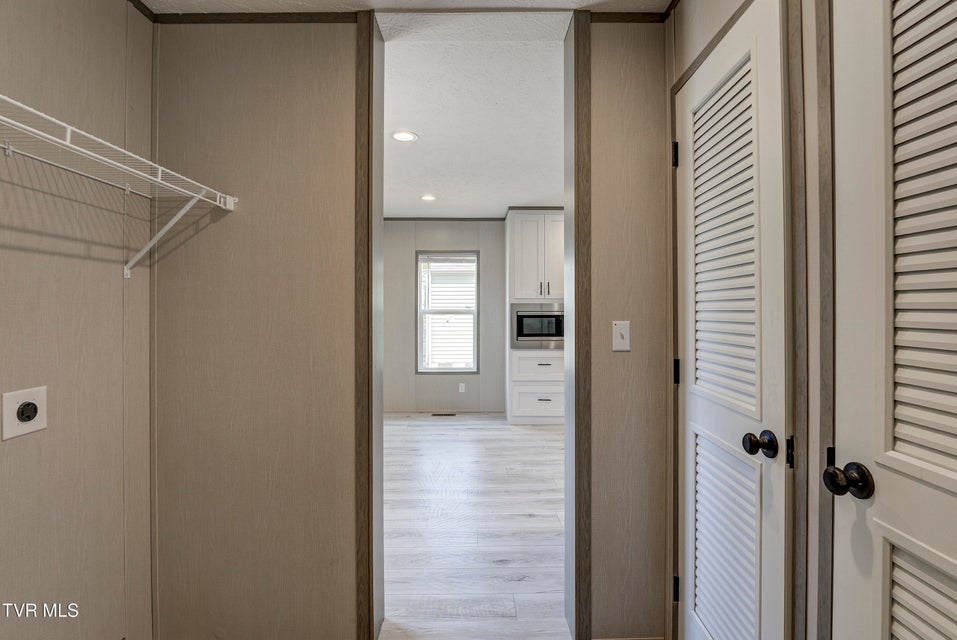 Photo #29: 202 Florida Avenue