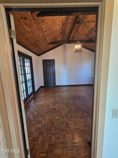 Photo #33: 324 Upland Way