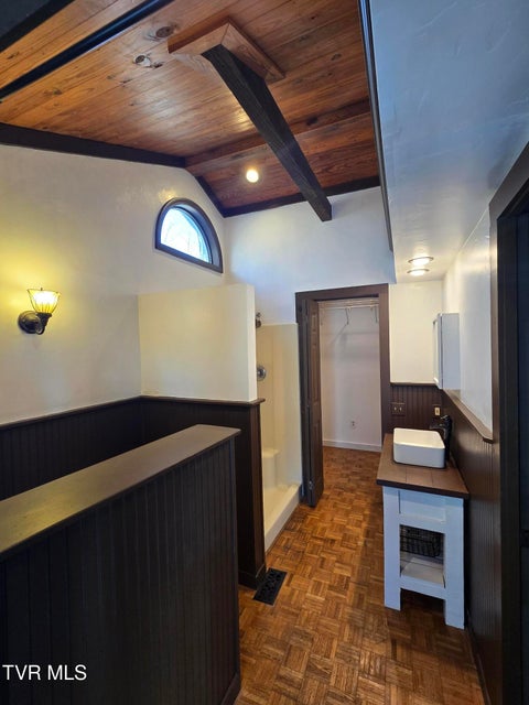 Photo #38: 324 Upland Way