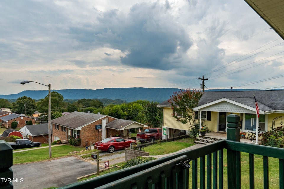 Photo #7: 1063 Jessie Lane