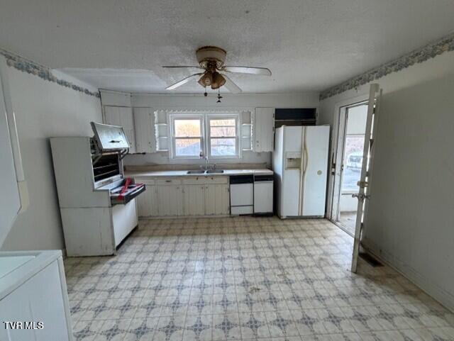 Photo #5: 1169 Valley Drive