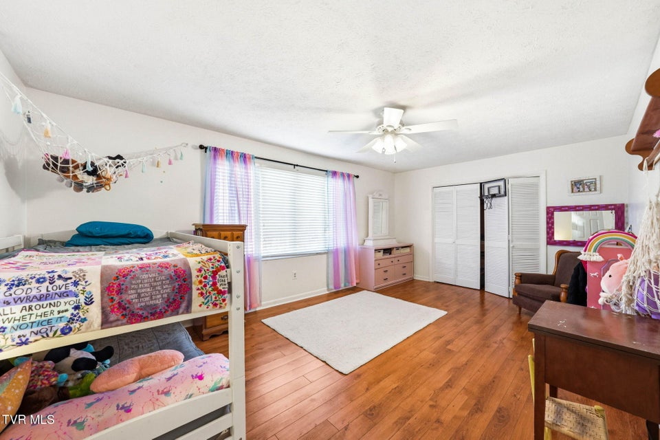 Photo #25: 297 Beaver Road