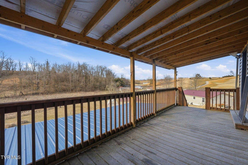 Photo #40: 19486 Astor Road