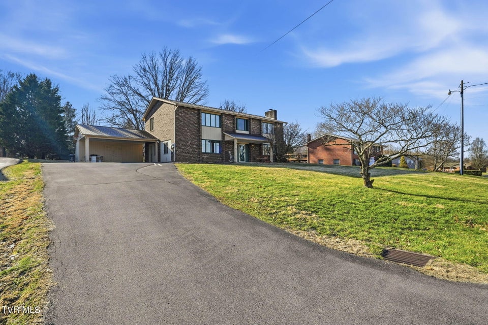 Photo #3: 297 Beaver Road