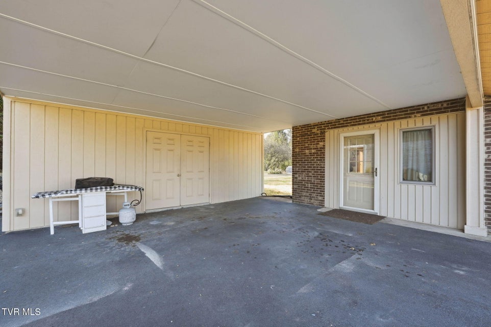 Photo #29: 297 Beaver Road