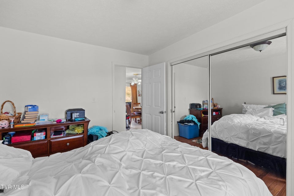 Photo #11: 1370 Raven Hill Road