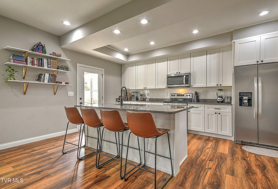 Photo #9: 1975 Erwin Highway