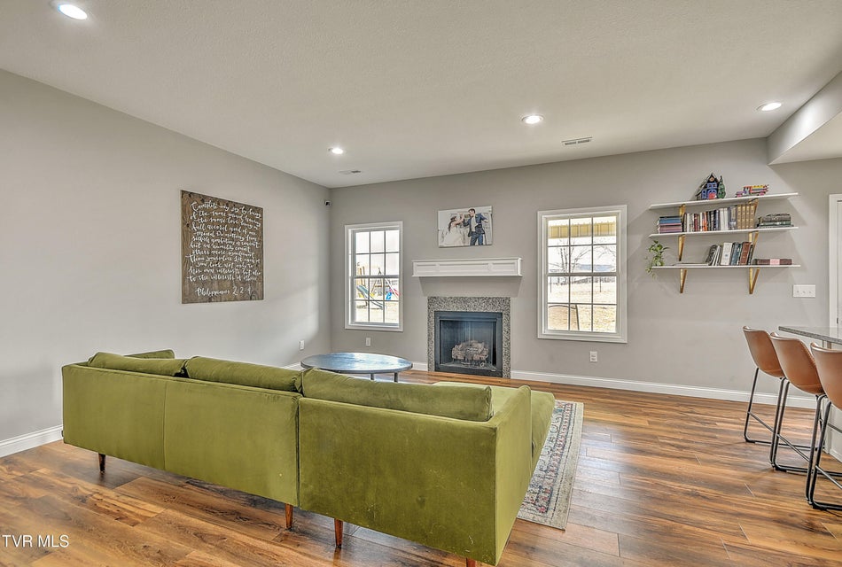 Photo #12: 1975 Erwin Highway