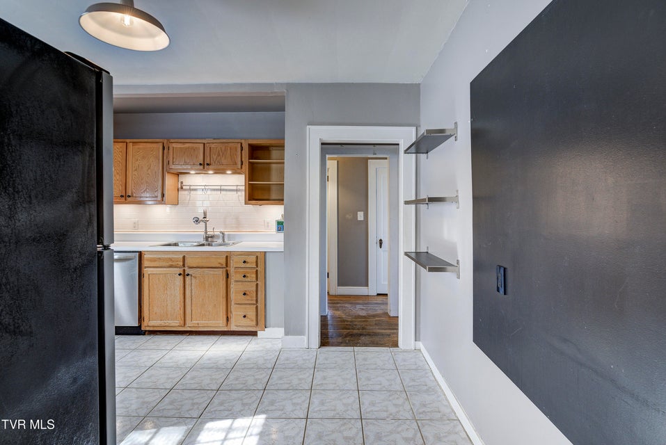 Photo #14: 219 Chilhowie Avenue