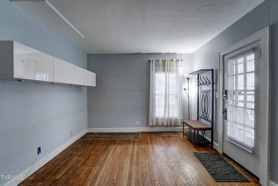 Photo #20: 219 Chilhowie Avenue