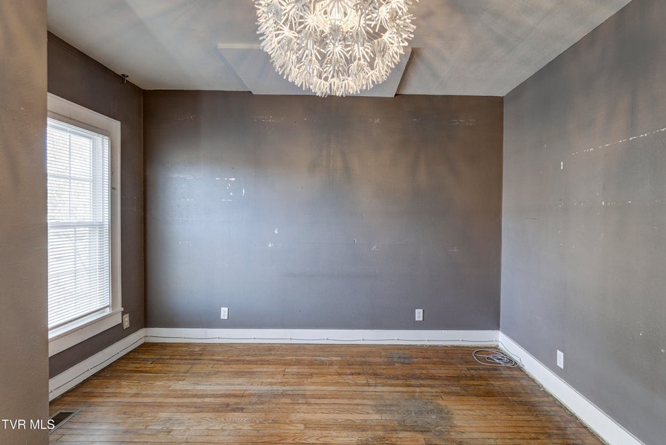 Photo #24: 219 Chilhowie Avenue