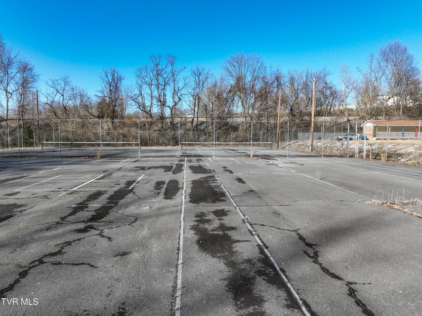 Photo #20: 160 Creekside Trail