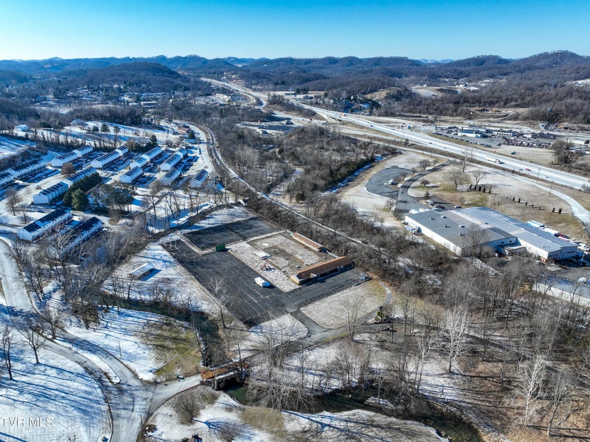 Photo #26: 160 Creekside Trail